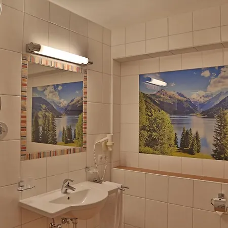 Appartement Lena *